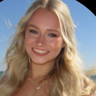 Photo of
Amber Hunt
Cloudwise Agency Team Lead
VP of Social Media