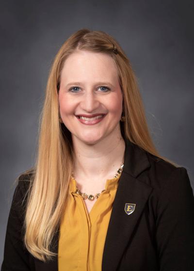 Photo of Lindsay Williams, OTD, OTR/L, MT-BC, CPAM