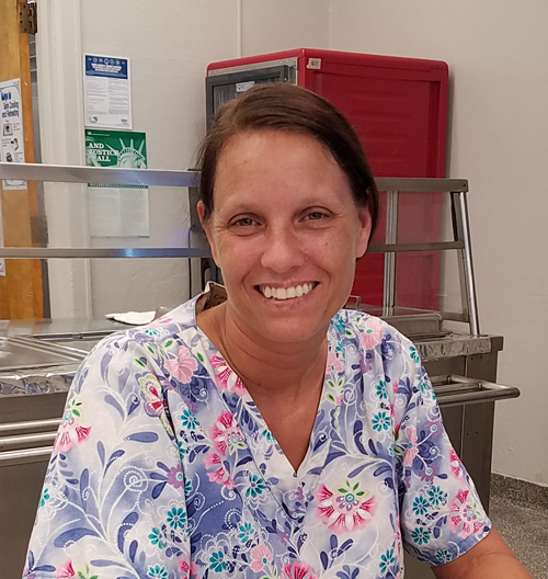 Photo of Brenda Crawford Cafeteria Assistant